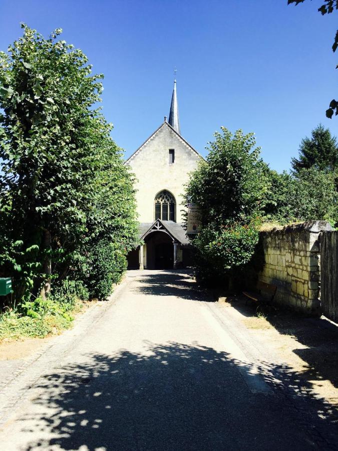 Logis Hotel La Croix Blanche Fontevraud Exterior photo