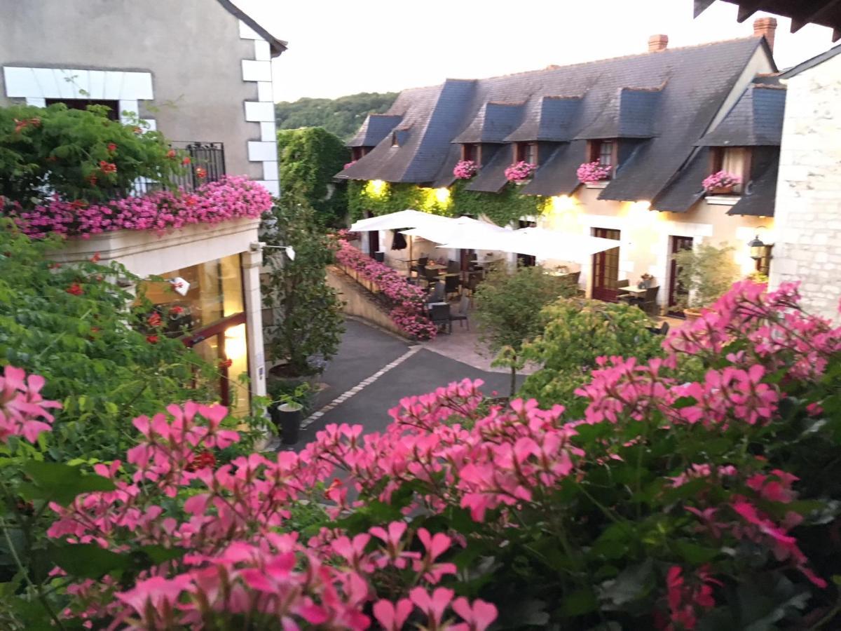 Logis Hotel La Croix Blanche Fontevraud Exterior photo